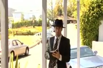 Еврей выебал в анал симпотичную блондинку-еврейку