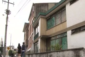 Секс с подружкой в заброшенном доме