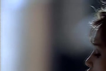 Парочка поздно ночью в проулке решает пошалить