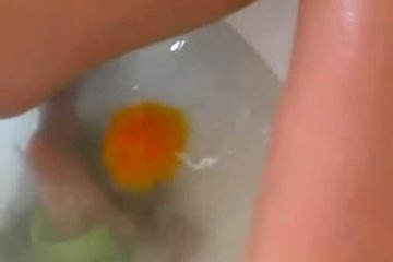 Блондинке не удалось принять ванну