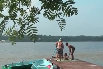 Три русских парня на одну брюнеточку