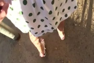 Рано утром за углом трахнул стройную девушку
