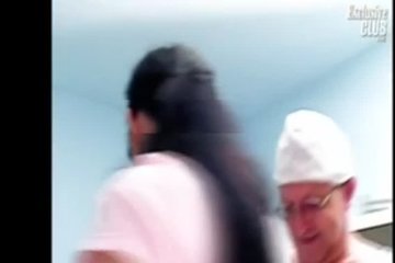 Развратный медосмотр страстный брюнетки