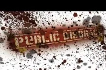 Вечеринка началась с одной активной девушкой
