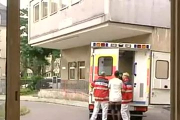 Медсестра заскочила в гости к привлекательному врачу