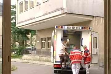 Медсестра заскочила в гости к привлекательному врачу