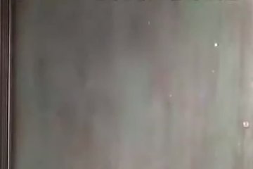 Блондинка вызвала к себе в гости привлекательного полицейского