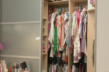 Японкаа мастурбирует на камеру