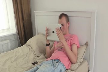 Парень трахает подругу своего лучшего друга