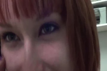 Может зарабатывать прямо на полу в кухне