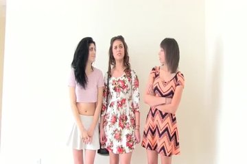 Озабоченный паренек решил снять на видео сучек