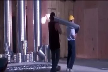 Строители трахнули работницу фаст-фуда