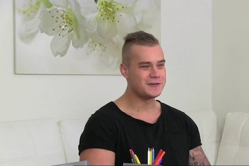 Страстная сотрудница согласна на все