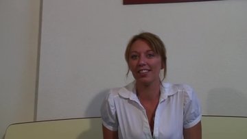 Желающая секса девица готова на все