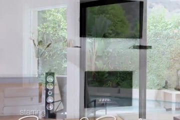 Девушки убивают время приятными шалостями