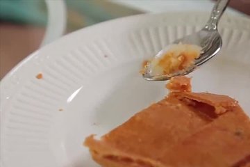Выебал девицу за плохую готовку