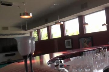 Начальник имеет новую сотрудницу