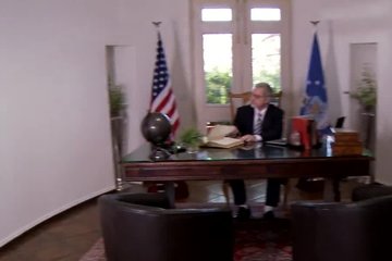 В доме большого начальника твориться разврат