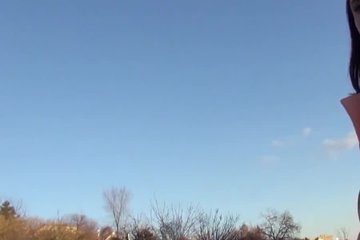 Телочка повелась на богатенького самца