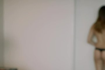 Возвращение бурного жеребца после работы