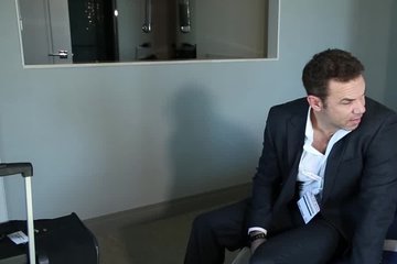 Страстно засаживает горячей сучке