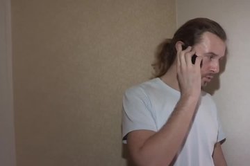 Бой-френд сделал сюрприз подруге в виде чужого фаллоса