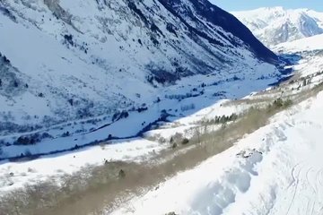Рыжая девушка круто трахается с чернокожим любовником
