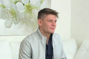 Парень приходит на кастинг и трахает очаровательную незнакомку