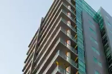 Трахнул классную девицу прямо на кухне