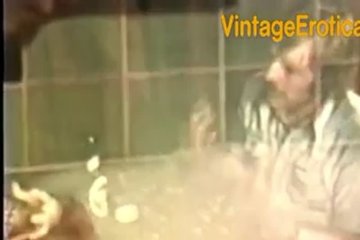 Групповуха в ретро стиле