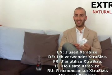 Восемнадцатилетняя девушка дрочит пилотку в душевой кабинке