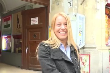 Пикапер развел модель на секс в фото студии днем