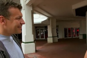 Красивая латина на каблуках наслаждается куни, сосет хуй и принимает сперму на лицо