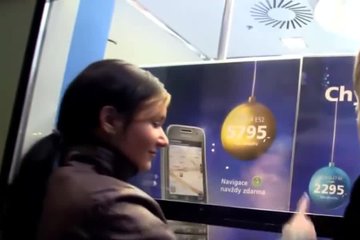 Чувак отлизал, дал в рот и трахнул красивую незнакомку брюнетку