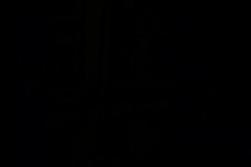 Русская блондинка с натуральной грудью ебется с другим в присутствии парня