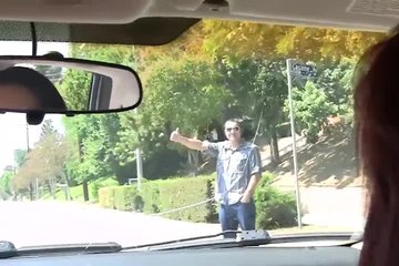 Три зрелые тётки устроили жесткую групповуху с незнакомцем