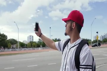Турист привел в номер отеля девку-аниматора в костюме пикачу и оттрахал ее раком в писечку