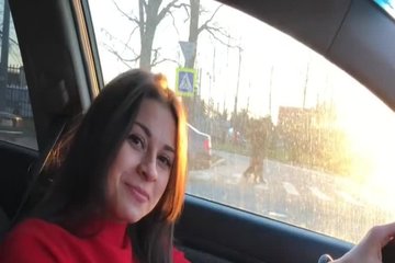 Пикапер подцепил русскую брюнетку и снял секс на камеру от первого лица