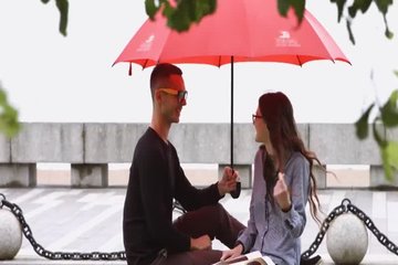Пикапер спас молоденькую шлюшку от дождя и оттрахал в киску