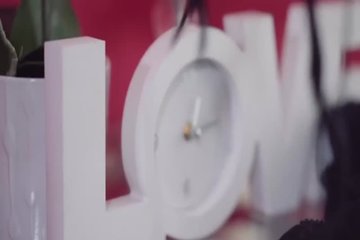 Прекрасная мамаша страстно трахается с молодым спортсменом
