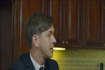 Парень отодрал двух жирных негритянок в узкие промежности после глубокого отсоса