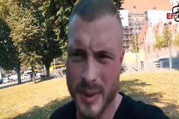 Татуированная блонда лижет яйца перед вагинальным поревом