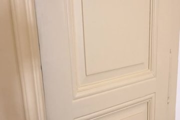 Сиськастая рыжуха трахается в попец до оргазма
