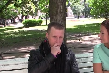 Подцепил русскую красотку и навалил ей жестко в романтической обстановке дома