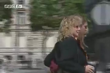 Довели парня до оргазма
