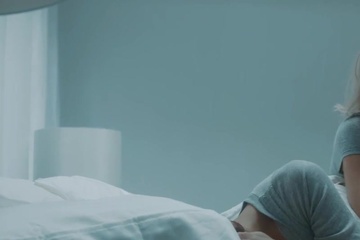 Красивые лесби Evelin Stone и Kayden Kross кончают от куни в 69 позе