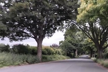 Худенькая русская девчонка отдалась в попку после прогулки