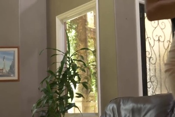 Начинающая риелторша продала свой первый дом после ебли с покупателем