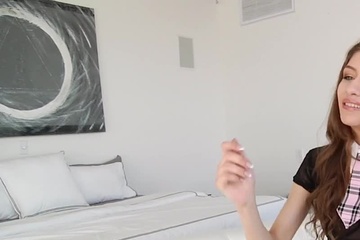 Парень едва ли не порвал очко молоденькой студентки Rebel Lynn