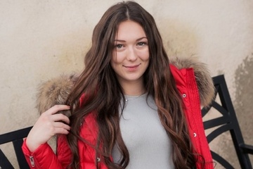 Решила ощутить себя шлюшкой и снялась за деньги